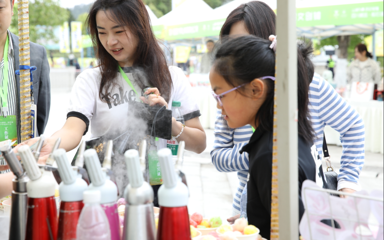 威远船石湖户外运动大会启幕 四大线路开启川南文旅新体验(图3)