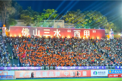 “散装江苏”踢出最火足球联赛(图37)