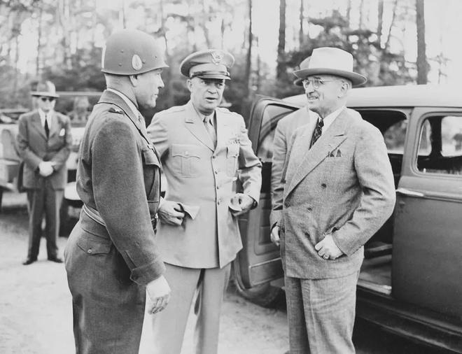 大器晚成的美国五星上将总统艾森豪威尔！(图7)
