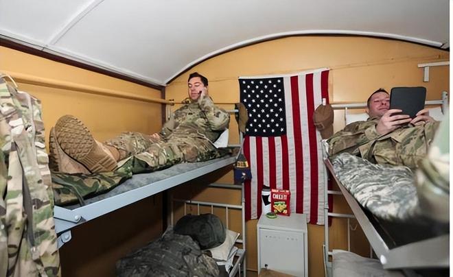 自作自受！美号称全球最强军队却要士兵贷款上班难怪军力下降(图16)