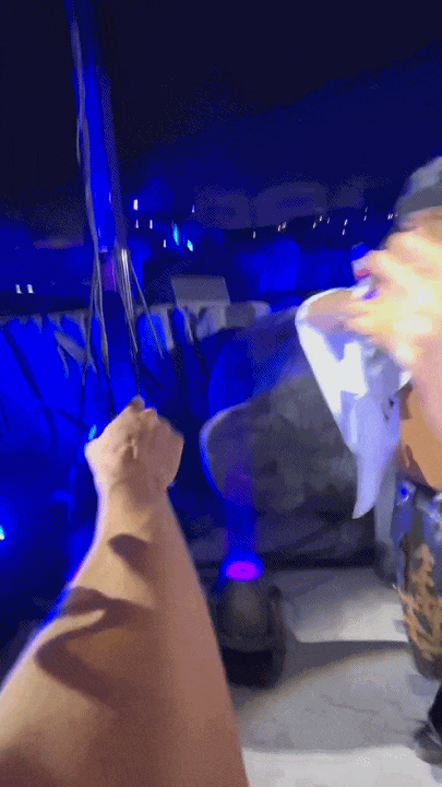 应援Travis Scott三亚演唱会辣妹应该穿什么？（高清无码轮椅教程）(图5)