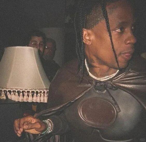 应援Travis Scott三亚演唱会辣妹应该穿什么？（高清无码轮椅教程）(图14)