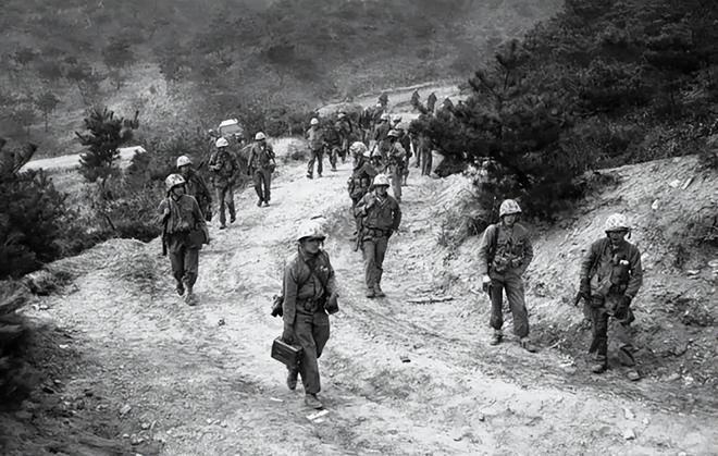 1950年美国拳击冠军与志愿军肉搏晚年回忆：能活着就是幸运(图5)