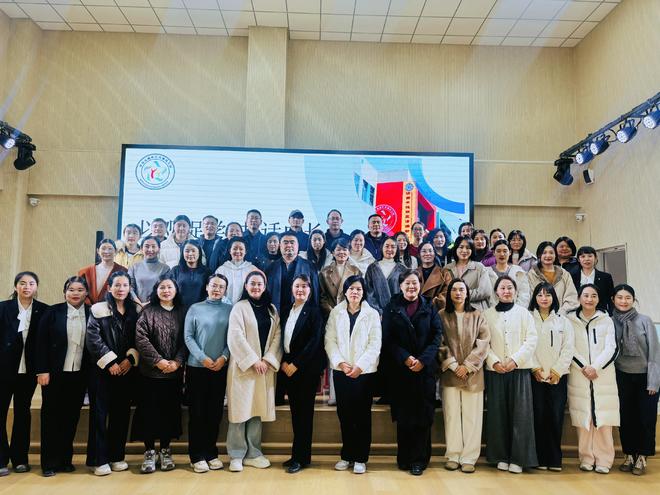 清澜体育“圈粉”外地园长！这场现场观摩藏着成长的秘密～(图1)