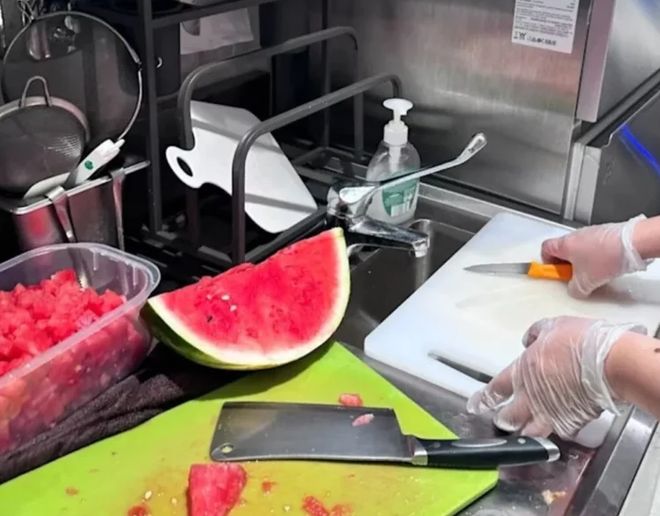 炸裂！全民破产潮席卷澳洲27亿医保卡退款没人领？澳洲富豪榜前十大换人！(图5)