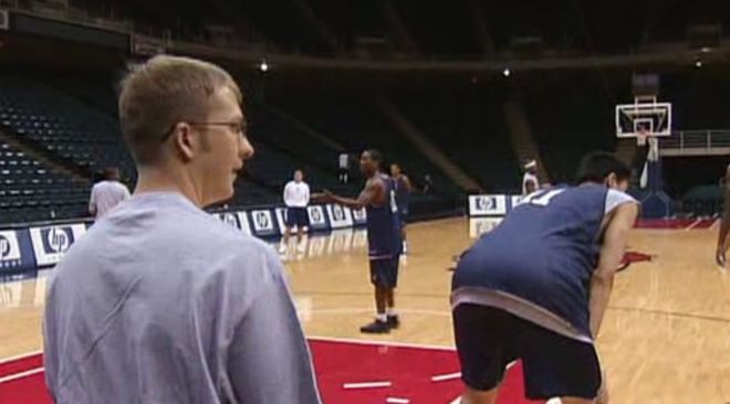 看完姚明打NBA的态度我才明白为何科比对他充满敬重！(图1)