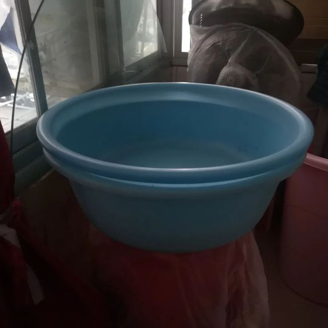 【大悟二手】户外遮阳伞、儿童洗澡盆、华为手机、吉他、麻将机、床、电脑桌等二手闲置物品低价出售！(图2)