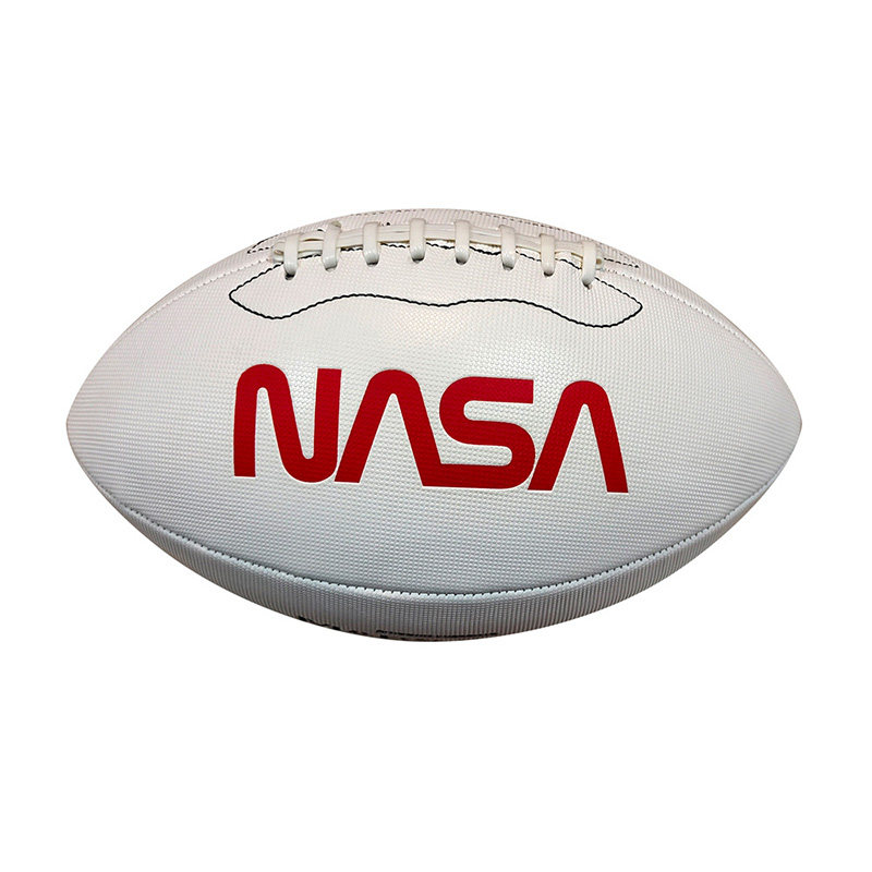 去英国留学需要带什么？(图1)