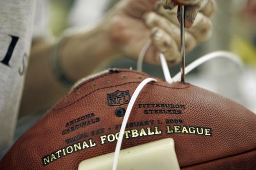 国际触式橄榄球联合会首席执行官点赞榕城“小橄榄”(图1)