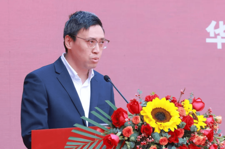 文化+体育+商业+娱乐一体化地标顺德驹荣文体中心喜封金顶暨华润文体正式进驻!(图4)