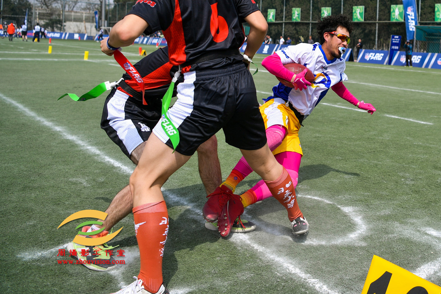 代表队招新 北大腰旗橄榄球队欢迎你！(图1)