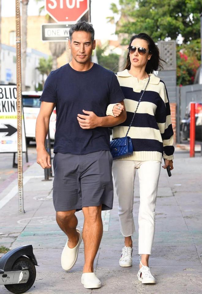 是时候重新认识下橄榄球衫了！(图21)