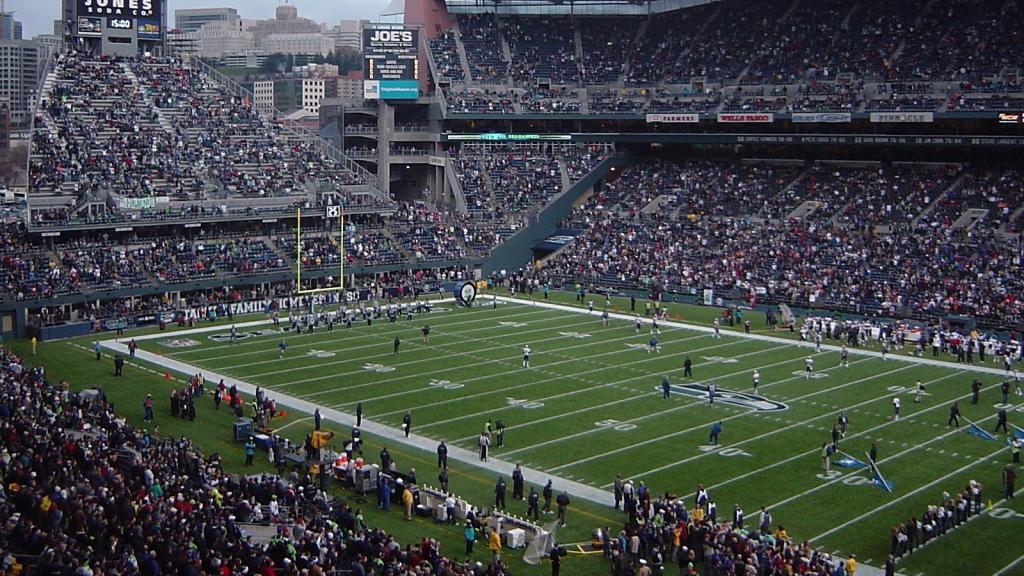 美职篮名人堂裁判乔伊·克劳福德：挑战系统是比赛公正的必然！(图1)