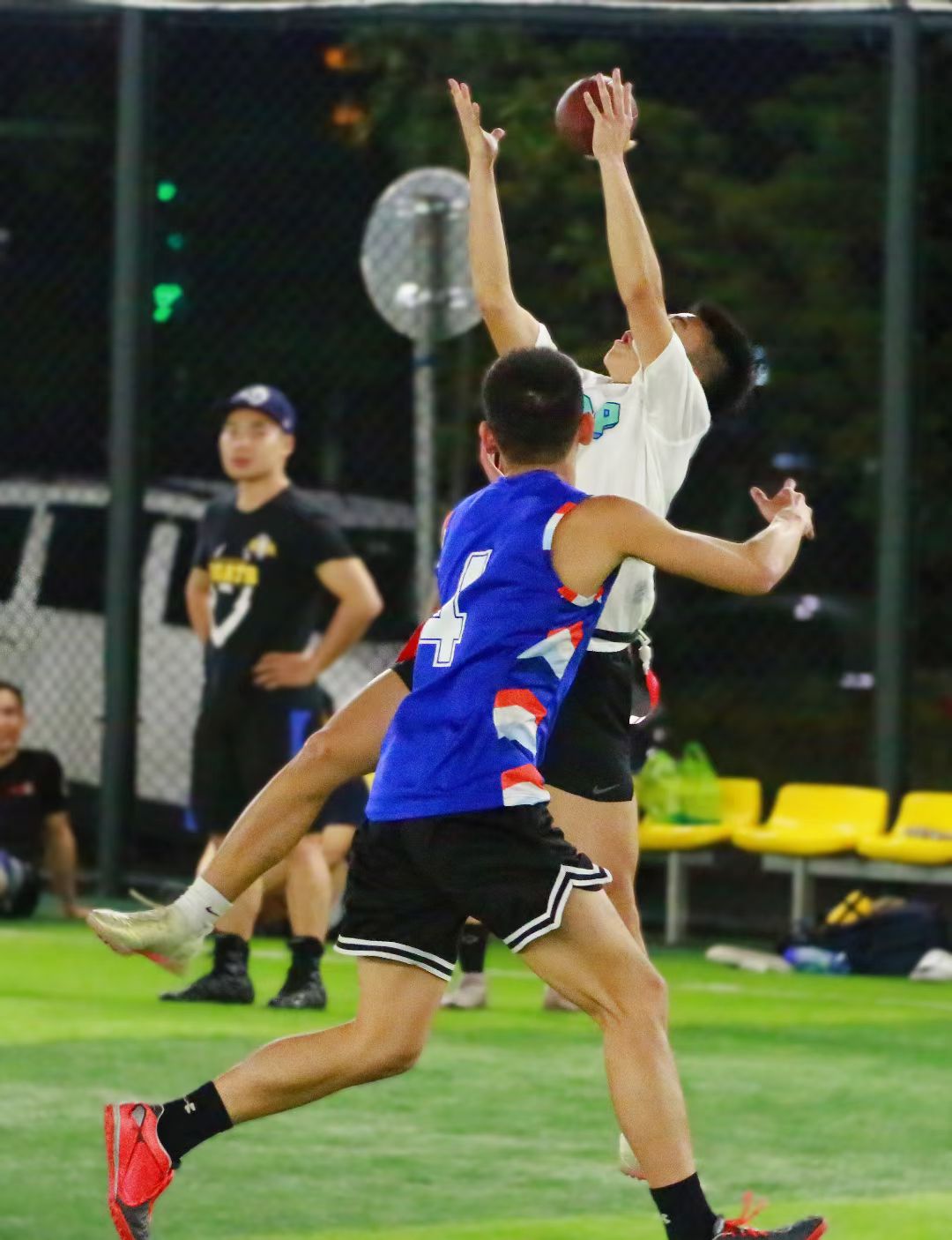 2026NFLFLAG“勇者之冠”青少年腰旗橄榄球总决赛在崇礼开赛(图1)